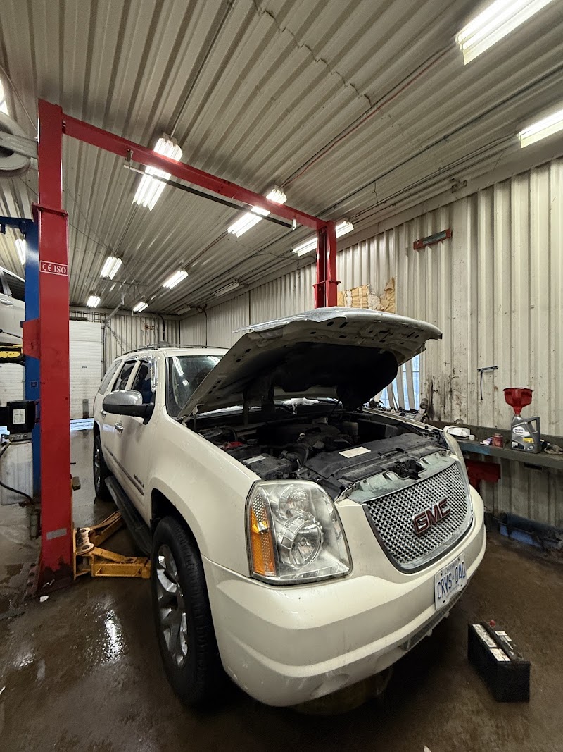 STR Auto in Mississauga